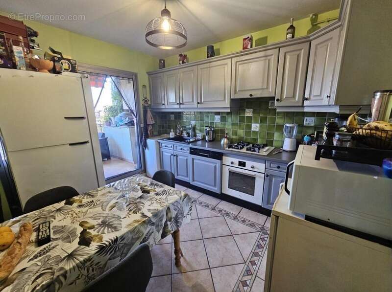 Appartement à MARSEILLE-10E