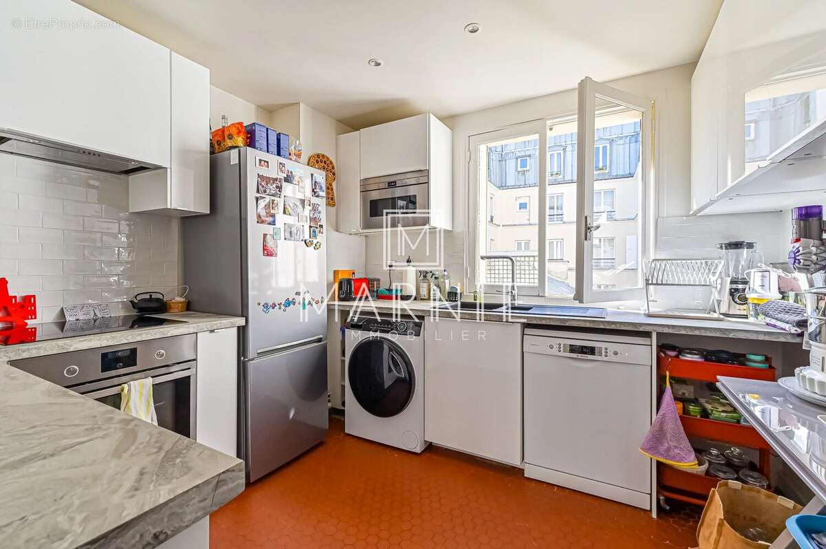 Appartement à PARIS-15E