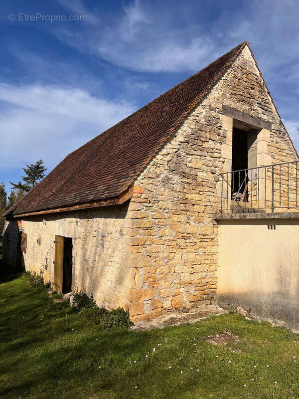 Maison à SAINT-CERNIN