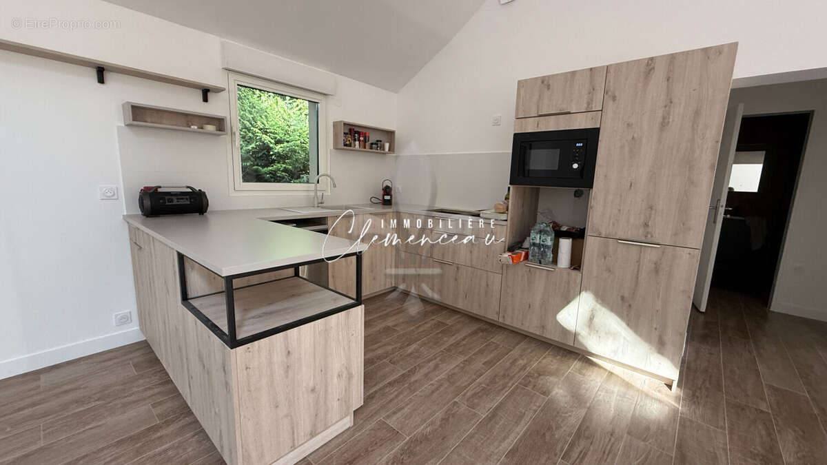 Maison à VAUX-SUR-SEINE