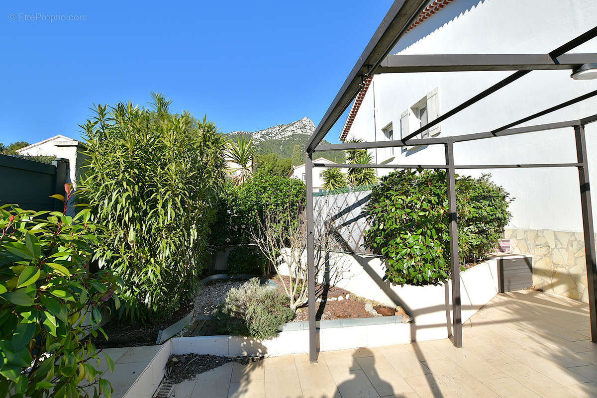 Appartement à LA VALETTE-DU-VAR