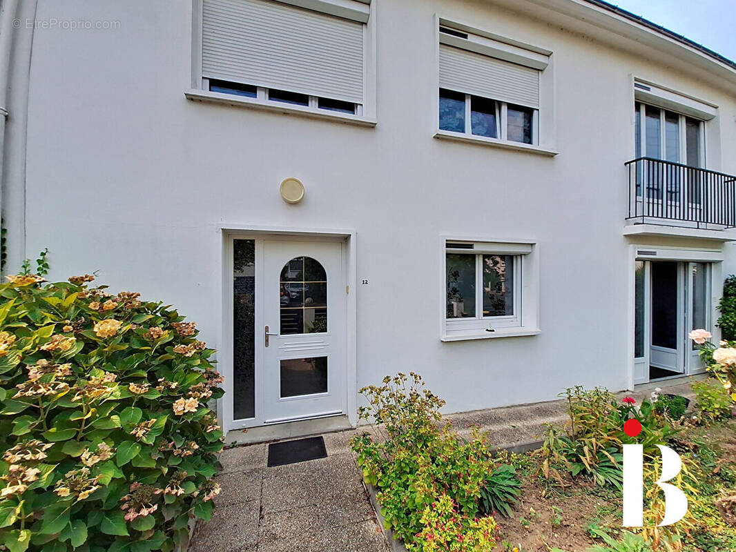 Maison à LA CHAPELLE-SUR-ERDRE