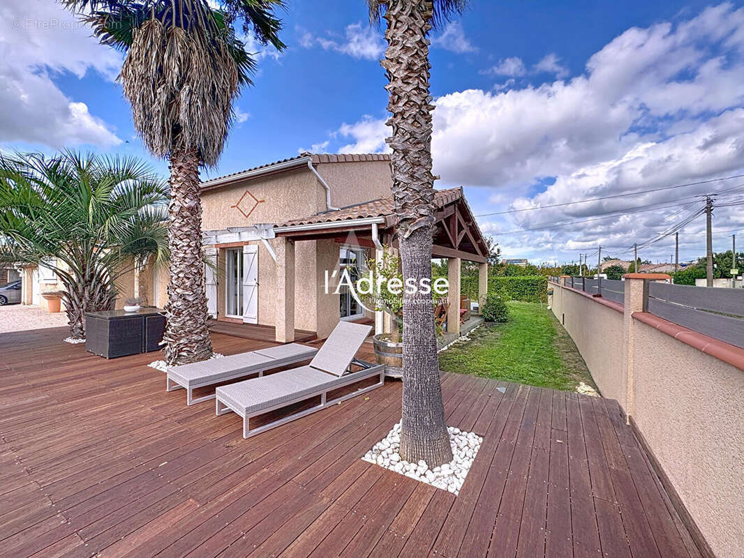 Maison à LAMASQUERE