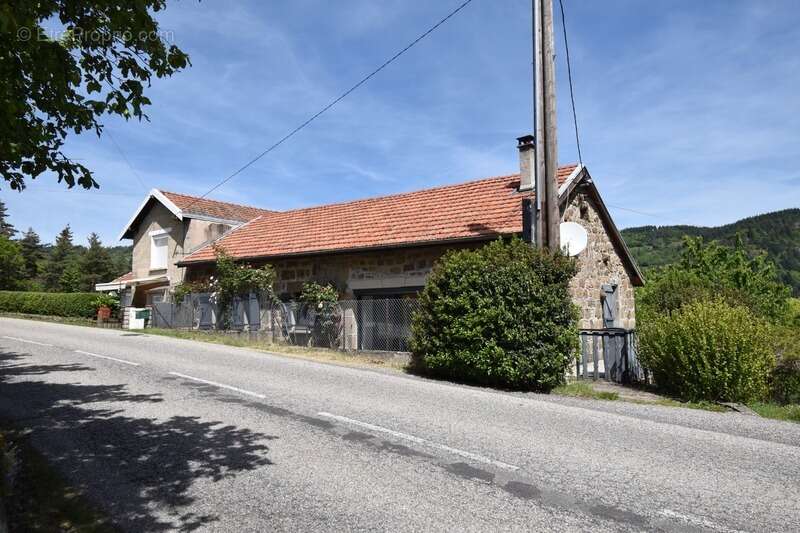 Maison à SAINT-AGREVE