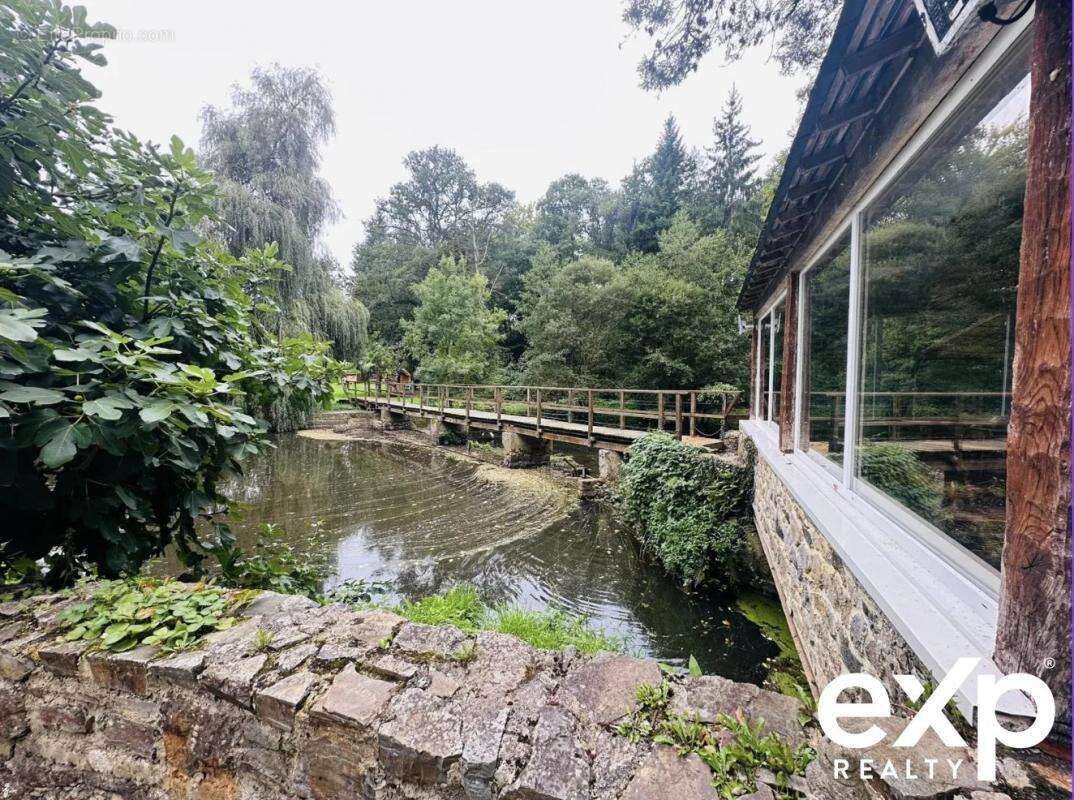 Maison à SENS-DE-BRETAGNE