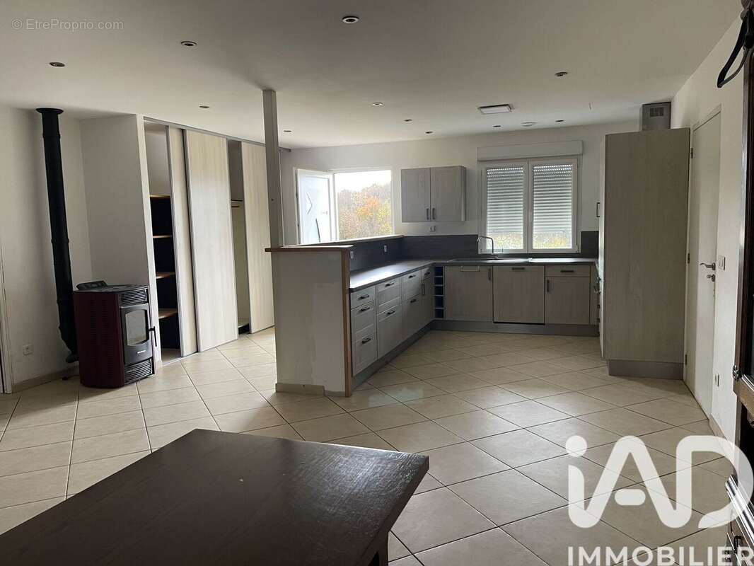 Photo 5 - Maison à EGRISELLES-LE-BOCAGE