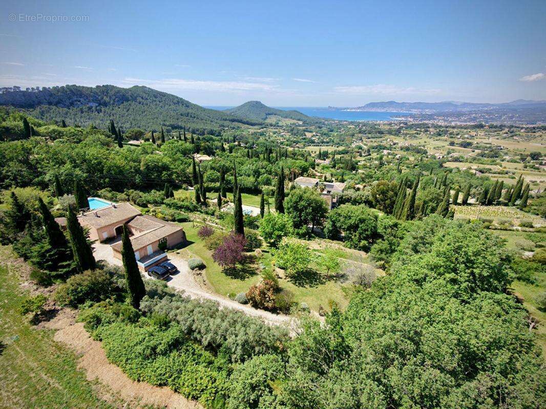Maison à LA CADIERE-D'AZUR