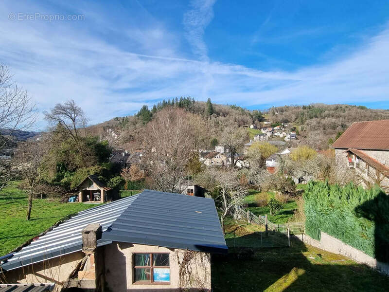 Maison à LAGUENNE