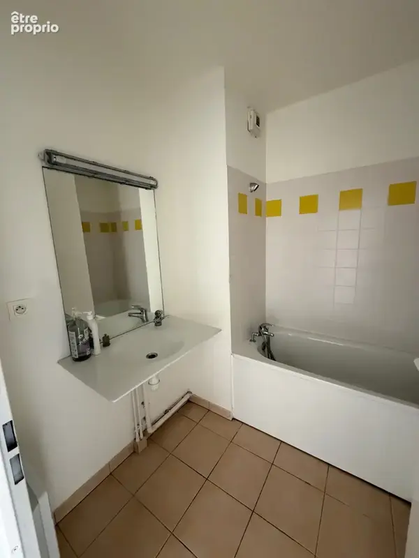 Appartement T2 avec terrasse et parking   Résidence LAROUDAL à Villeneuve - photo 7