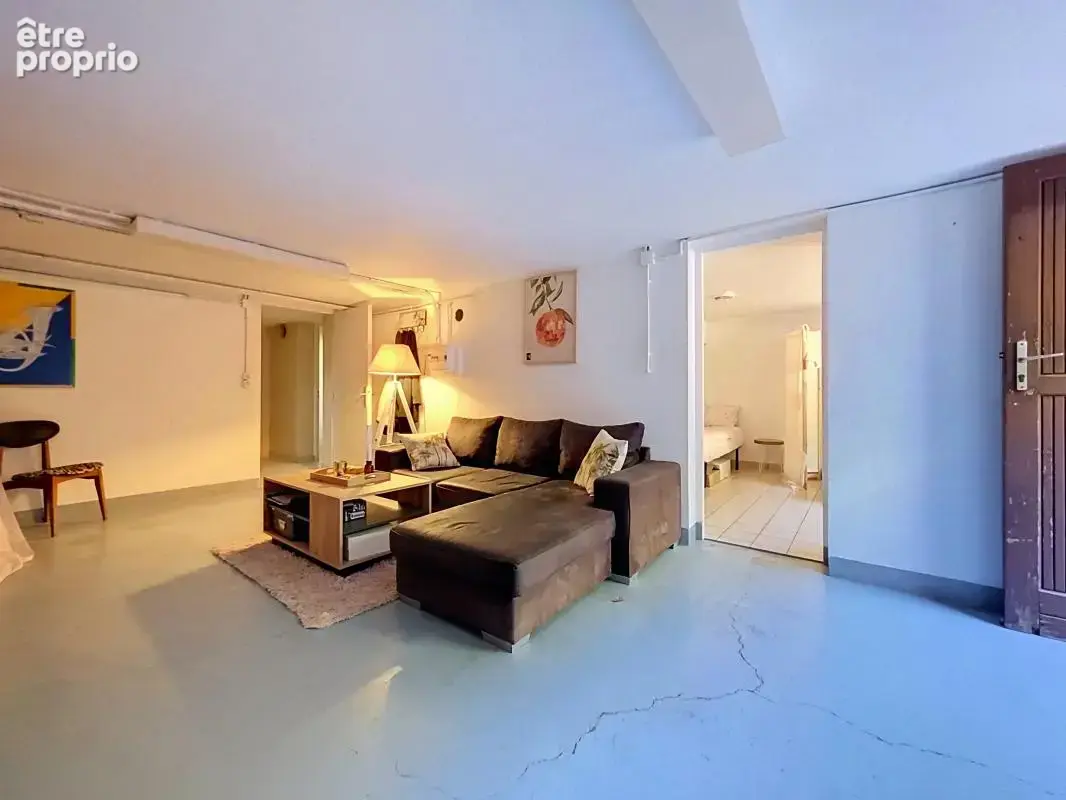 Maison - 3 Chambres - Sous sol complet - Cave - Double Garage - Deux terrasses - Pergola - Piscine - Jardin - Proche toutes comm - photo 26