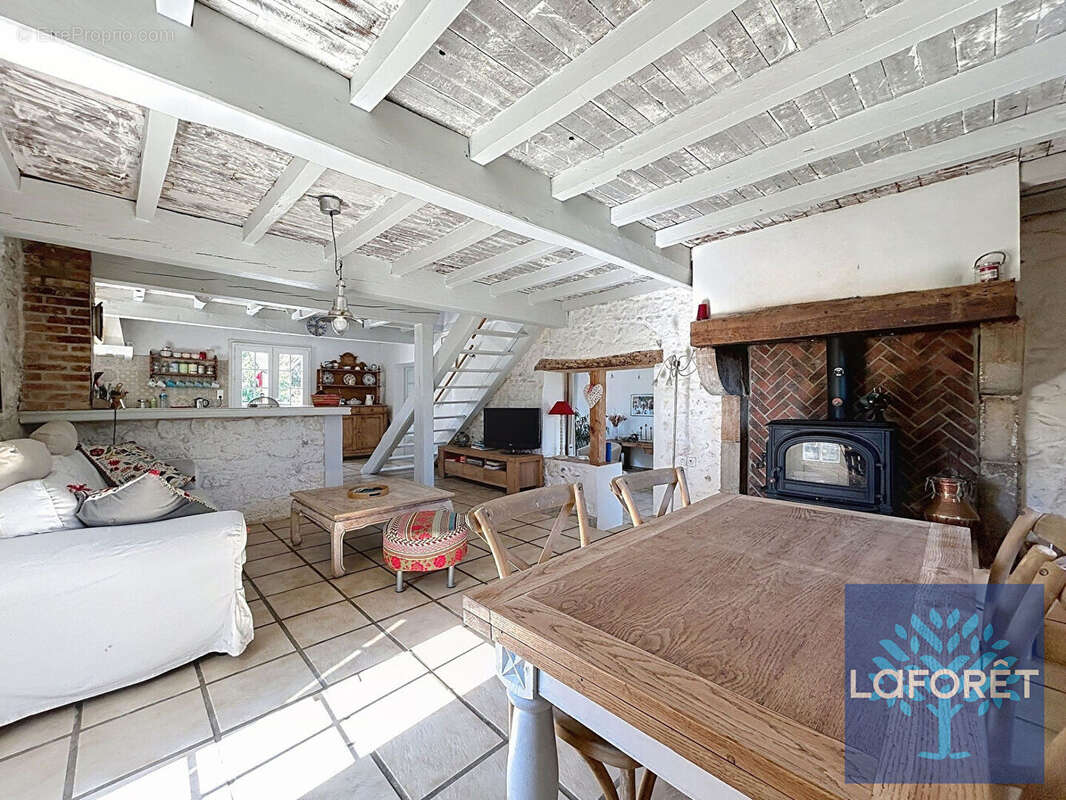 Maison à SAINT-GEOURS-DE-MAREMNE