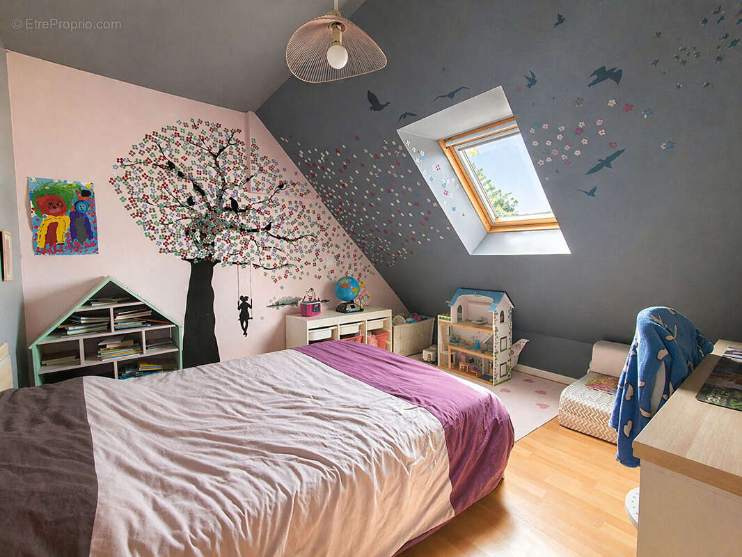 Maison à LE COURS