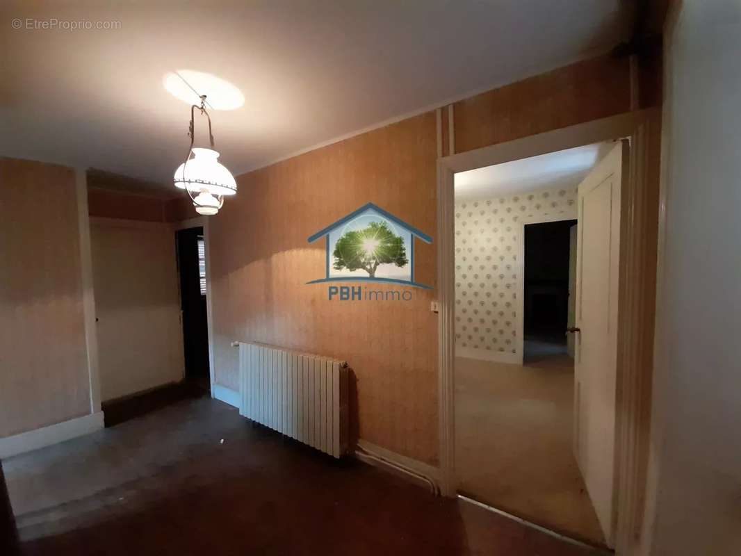 Maison à BOURG-LASTIC