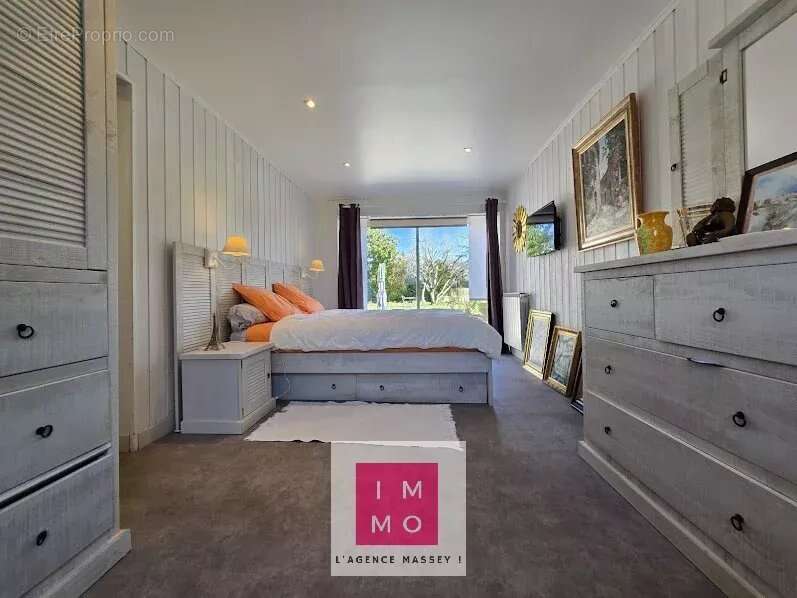 Maison à VIC-EN-BIGORRE