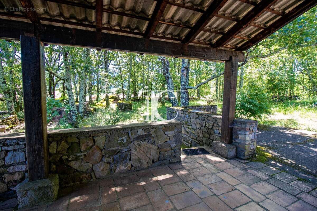 Maison à SAINT-AMBROIX