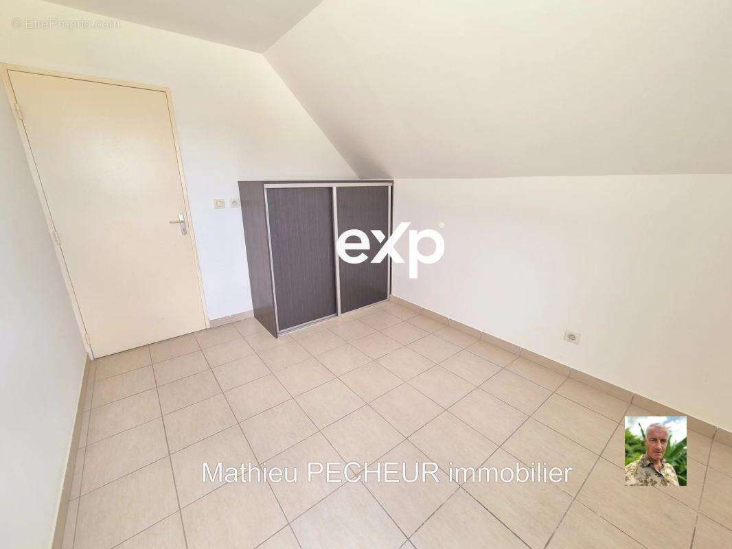 Maison à SAINTE-SUZANNE