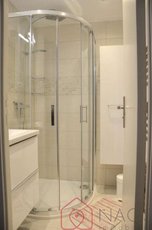 Appartement à GREOUX-LES-BAINS