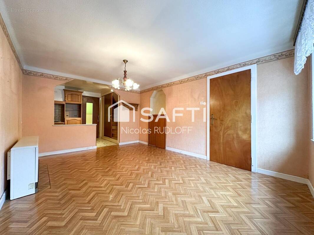 Photo 1 - Maison à AUDUN-LE-ROMAN