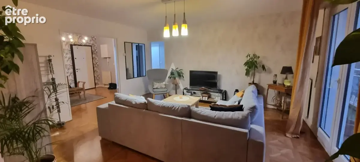 Appartement T5 - BLOIS quartier Hôpital - photo 7