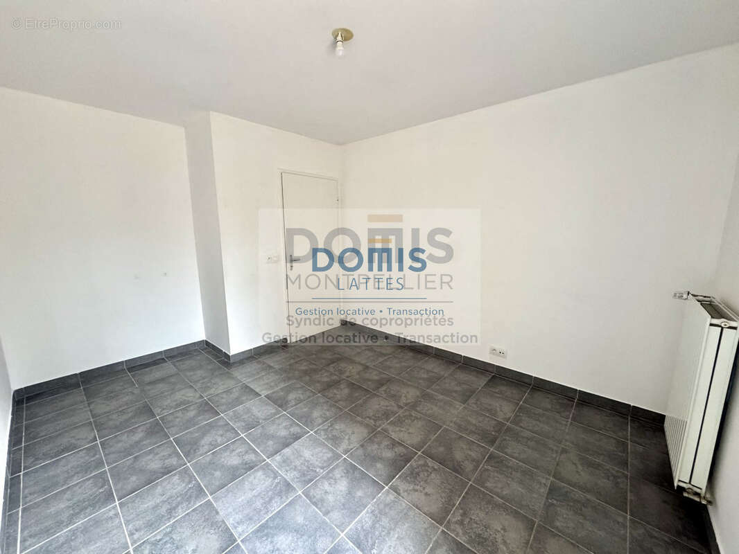 Appartement à JUVIGNAC