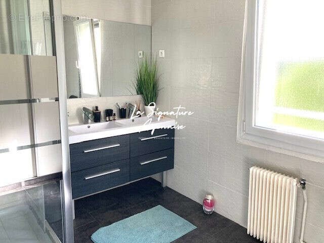 Maison à LE PASSAGE