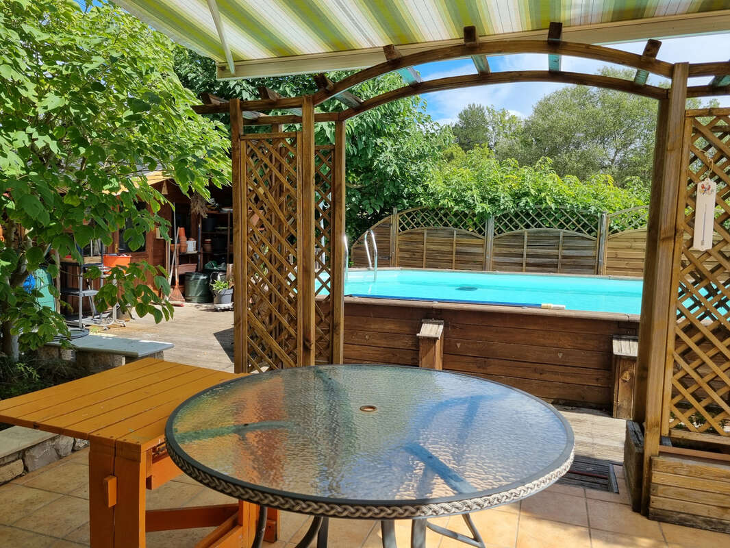 Maison à FORCALQUIER