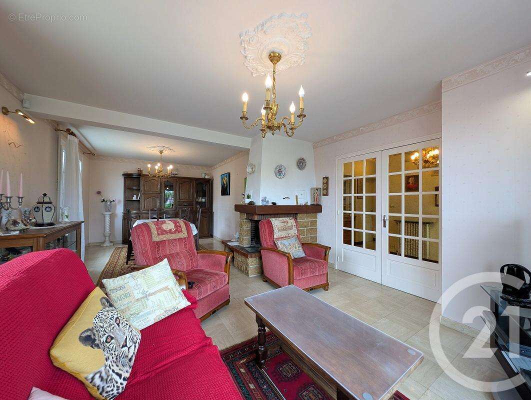 Maison à PANAZOL