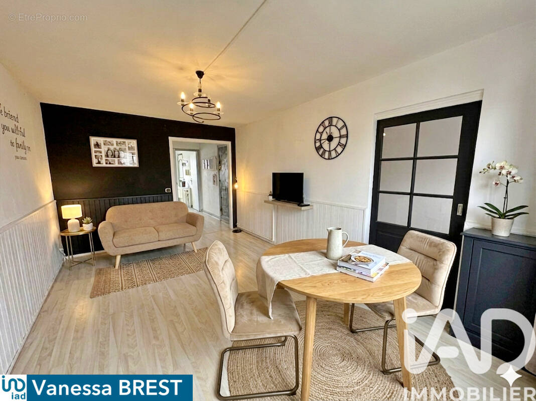 Photo 1 - Appartement à CHILLY-MAZARIN