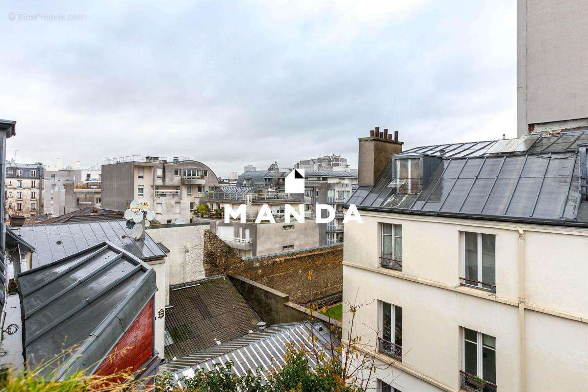 Appartement à PARIS-19E