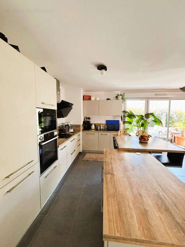 Appartement à ROUSSET