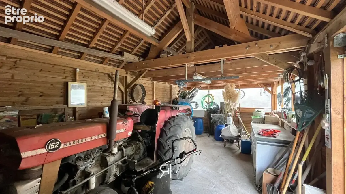 Propriété d'exception avec étang - photo 14