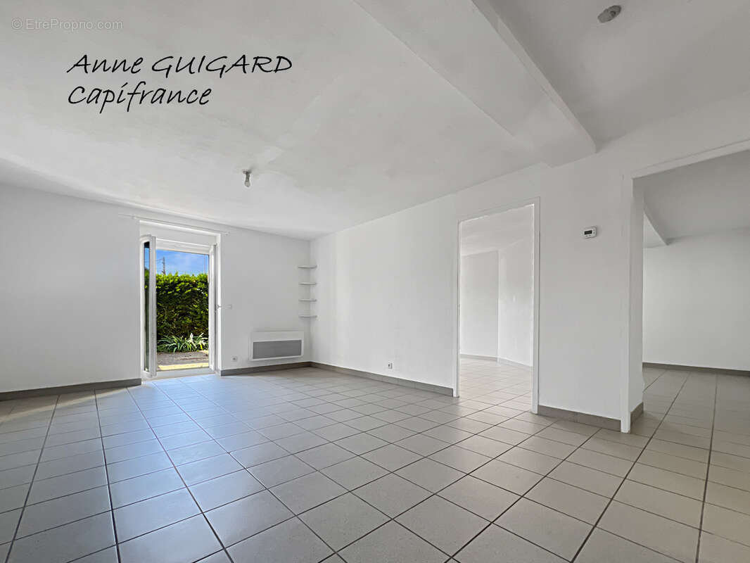 SERRIERES EN CHAUTAGNE (73) - 3 PIECES exposé sud avec terrasse de 41m² et parking, petite copropriété - photo 9