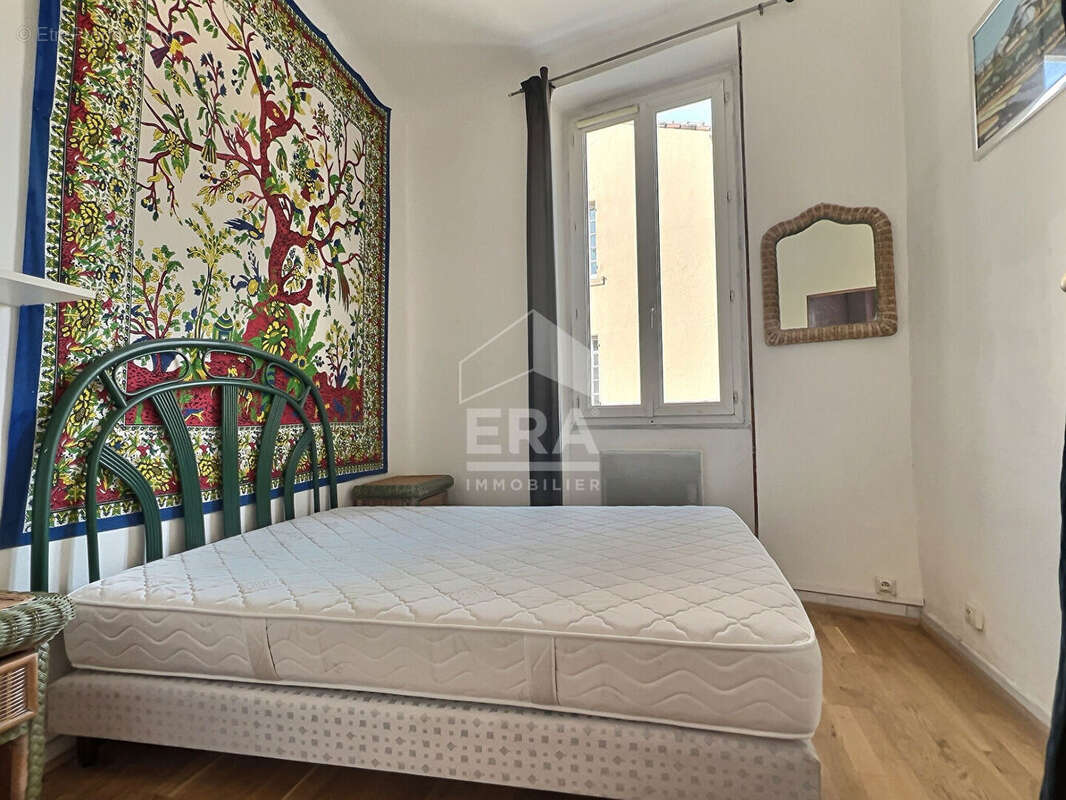 Appartement à MARSEILLE-6E
