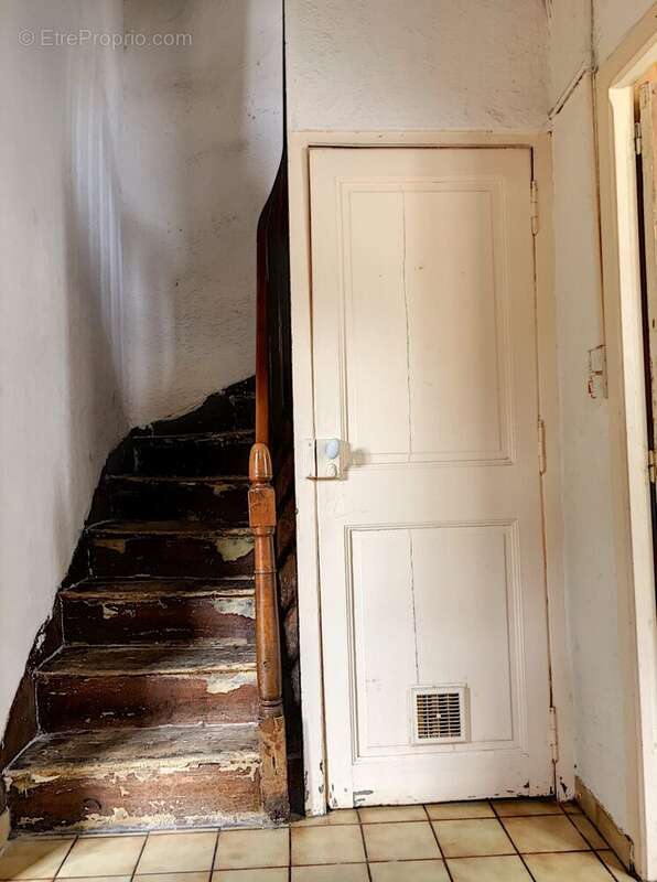 Maison à LE BUISSON-DE-CADOUIN