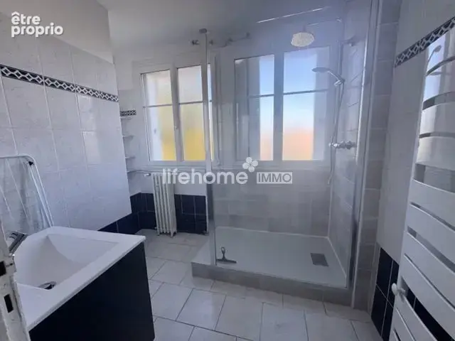 Appartement 4 pièces 77 m² à vendre à Chateauroux (36000) - photo 5