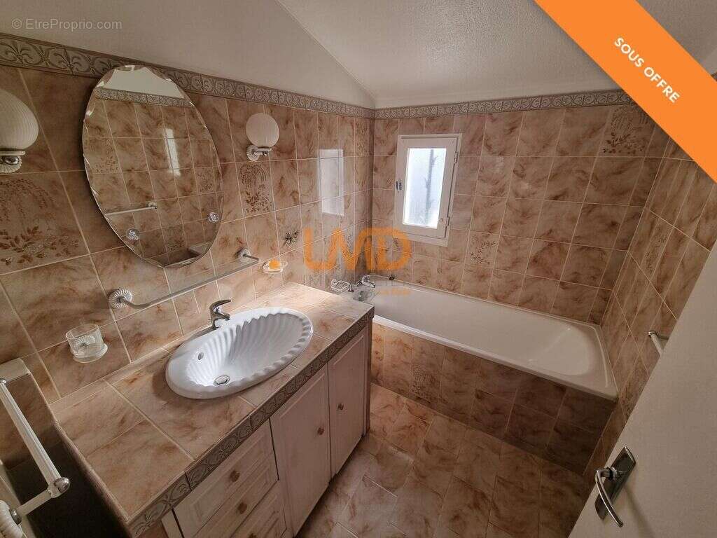 Maison à PUGET-SUR-ARGENS