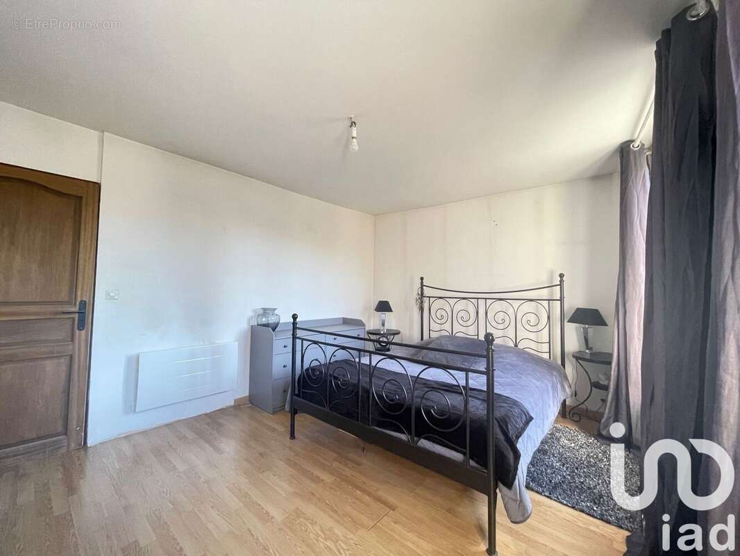 Photo 9 - Appartement à COUBRON