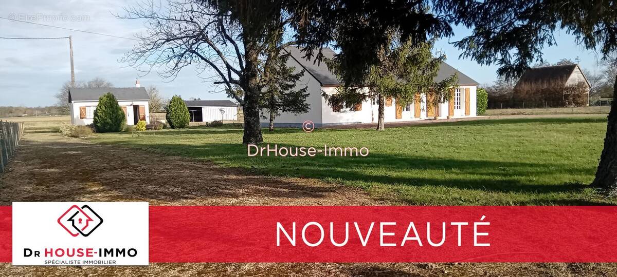 Maison à CLERE-LES-PINS