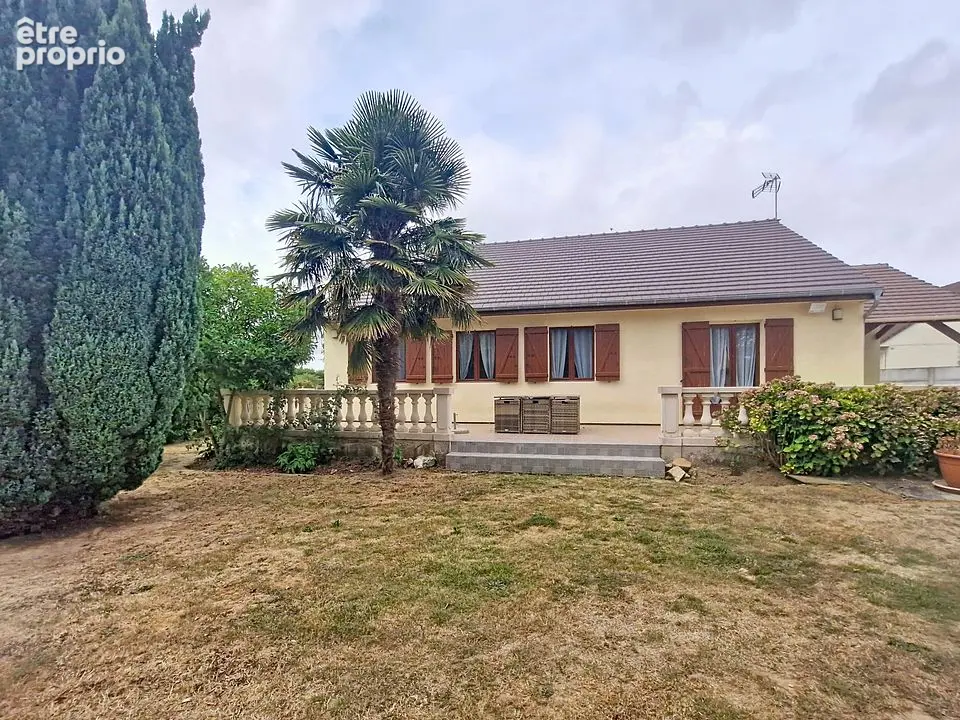 Maison à ETREPAGNY