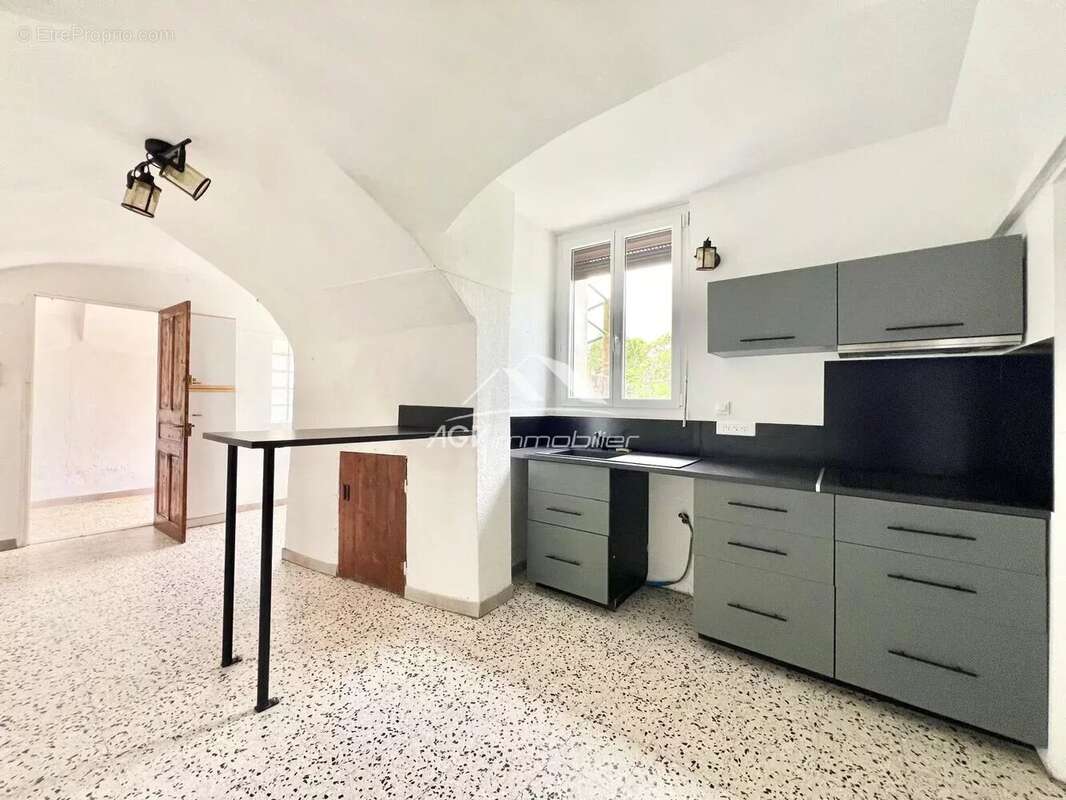 Appartement à LES MAGES