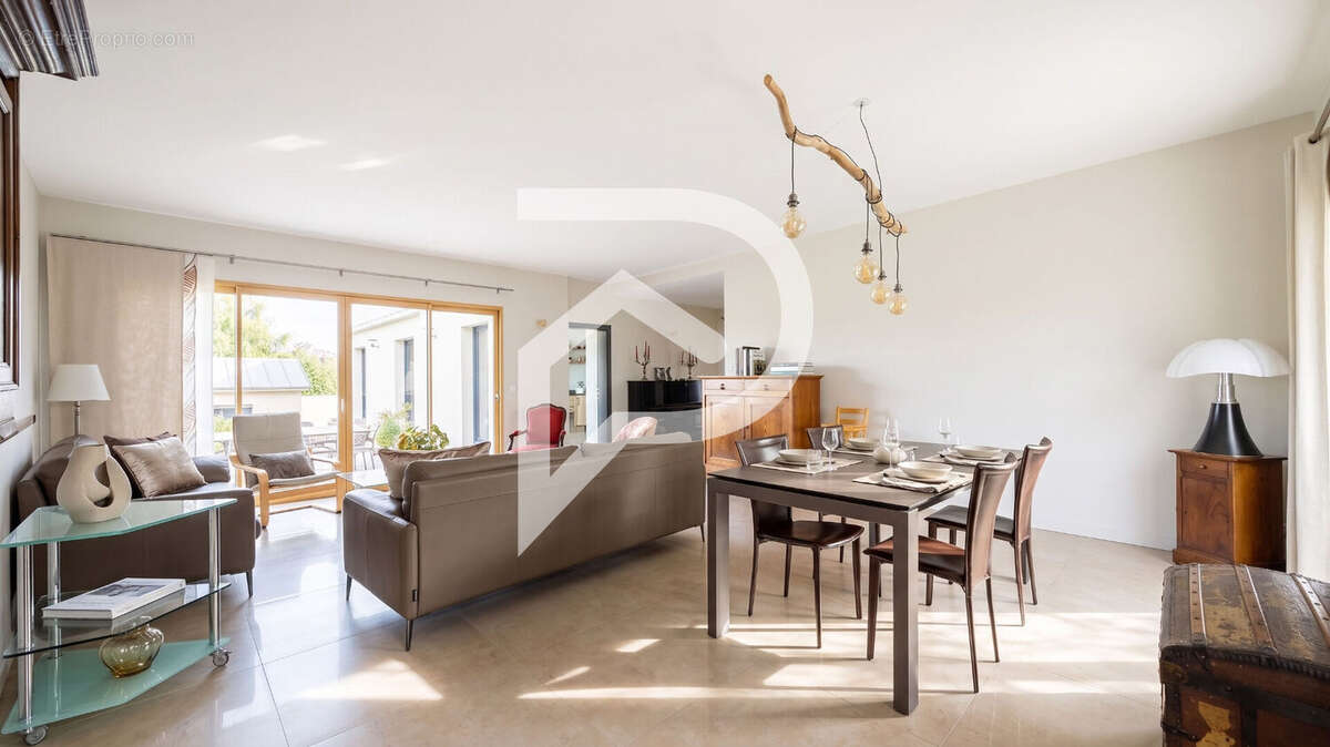 Maison à MARLY-LE-ROI