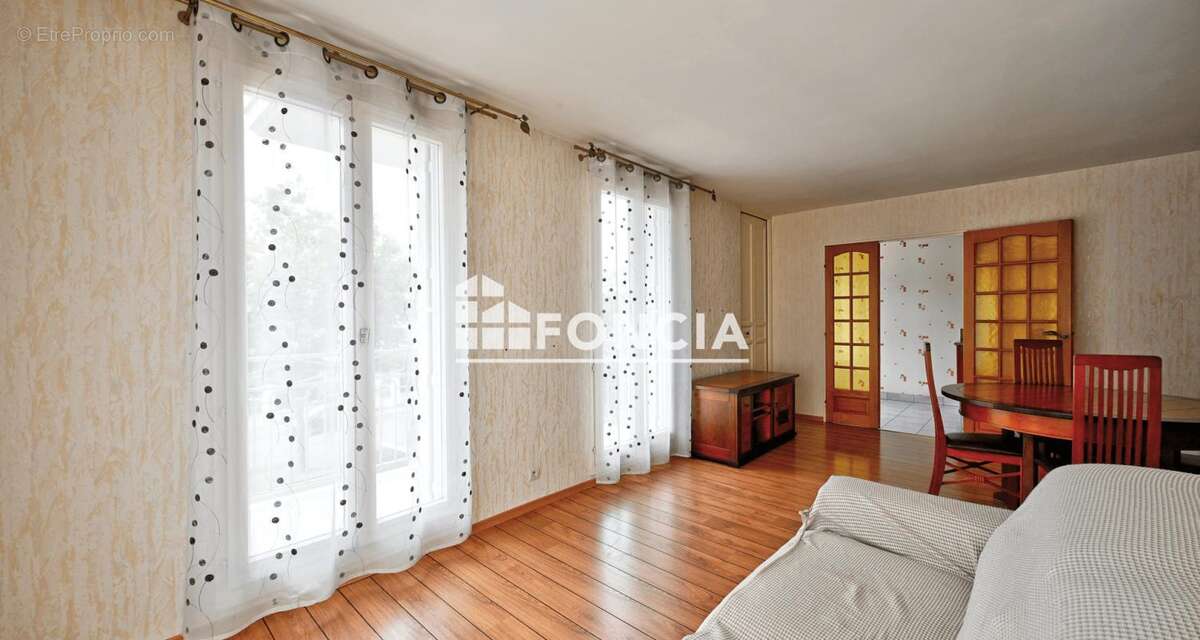 Appartement à MANTES-LA-JOLIE