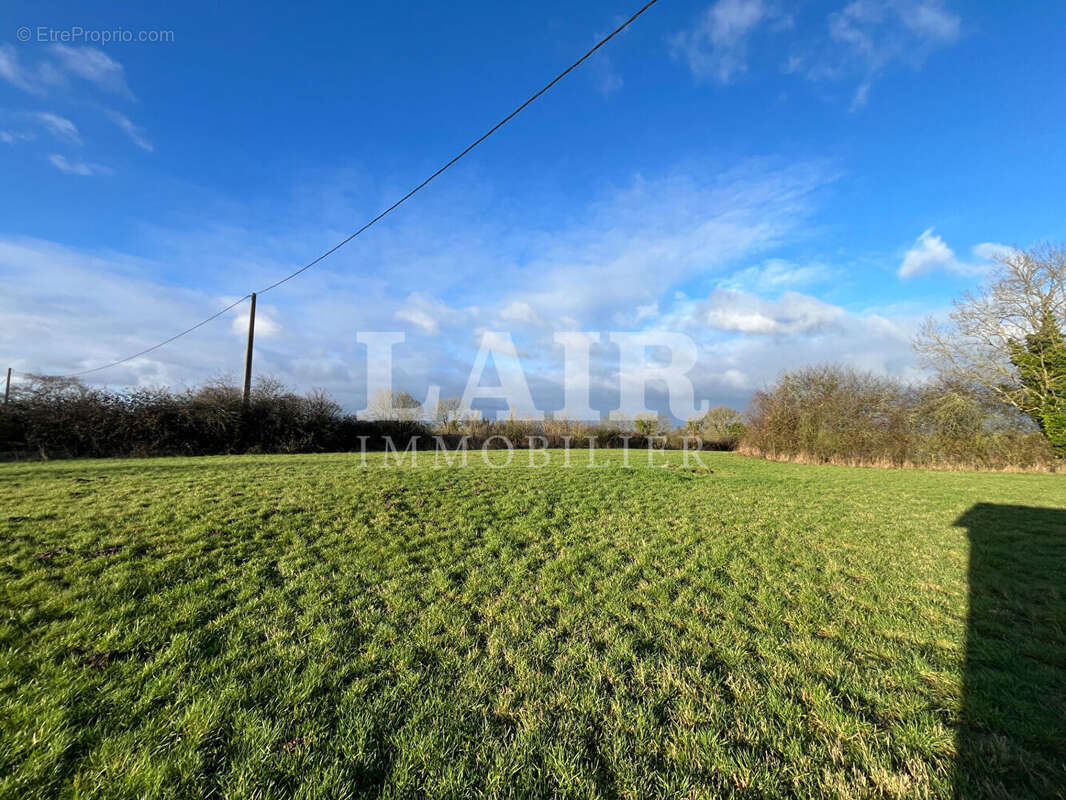 Maison à LE MELE-SUR-SARTHE