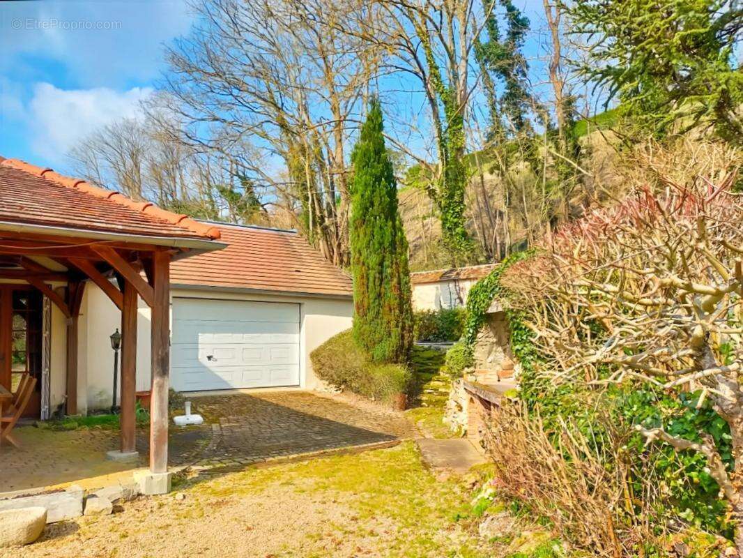 Maison à CHARTRETTES