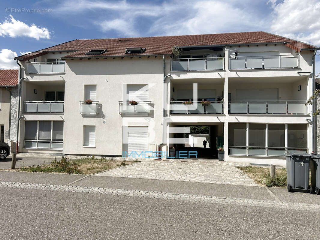 Appartement à MECLEUVES