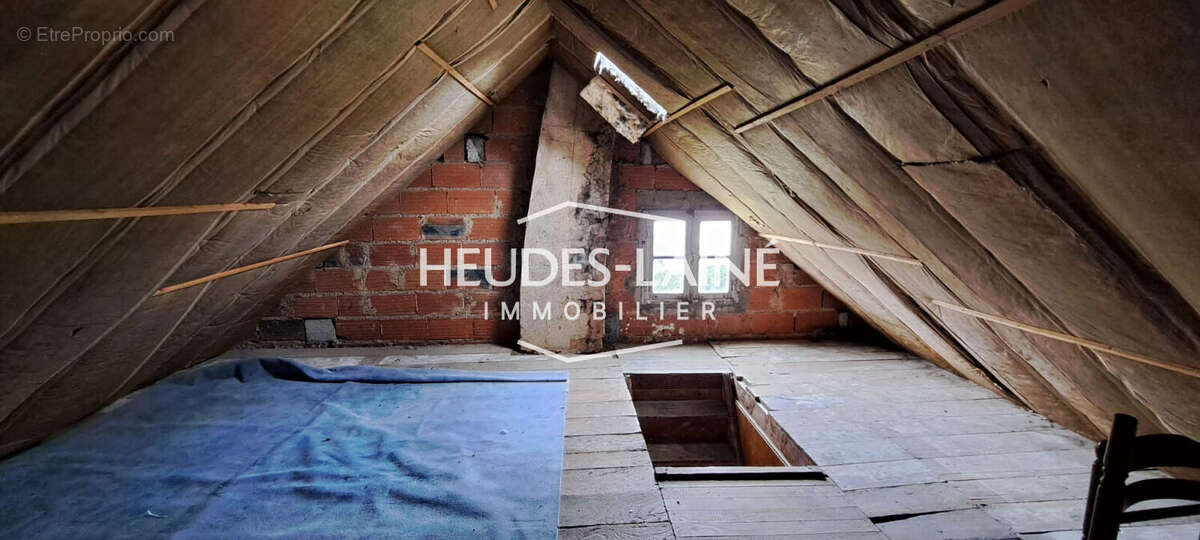 Maison à JUVIGNY-LE-TERTRE