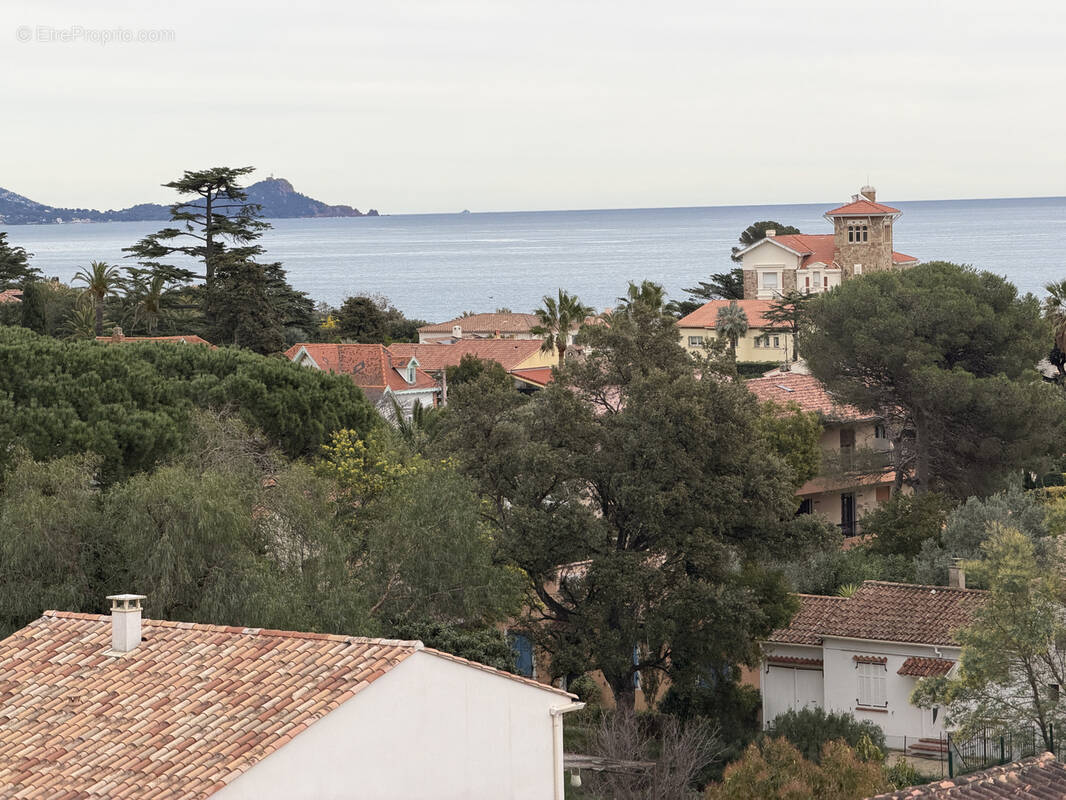 Appartement à FREJUS