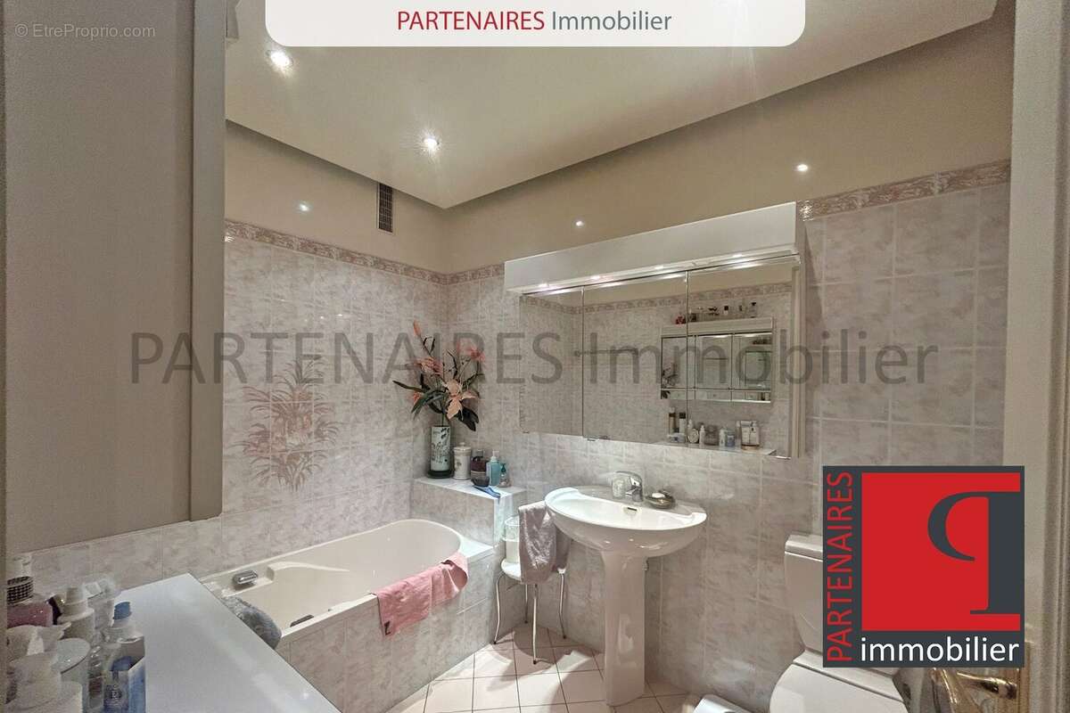Appartement à ROCQUENCOURT
