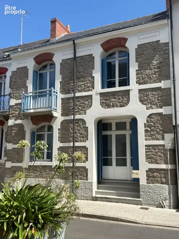 Maison à LE POULIGUEN