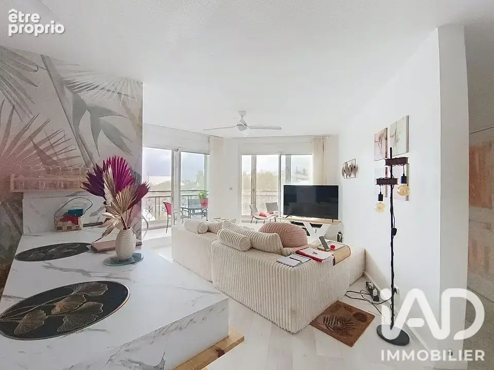 Photo 1 - Appartement à SAINT-DENIS